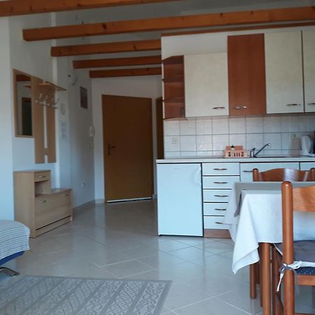 Apartments Denis Baška Zewnętrze zdjęcie