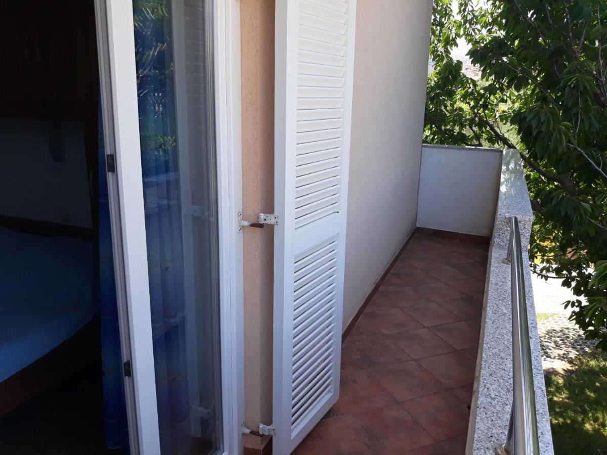 Apartments Denis Baška Zewnętrze zdjęcie