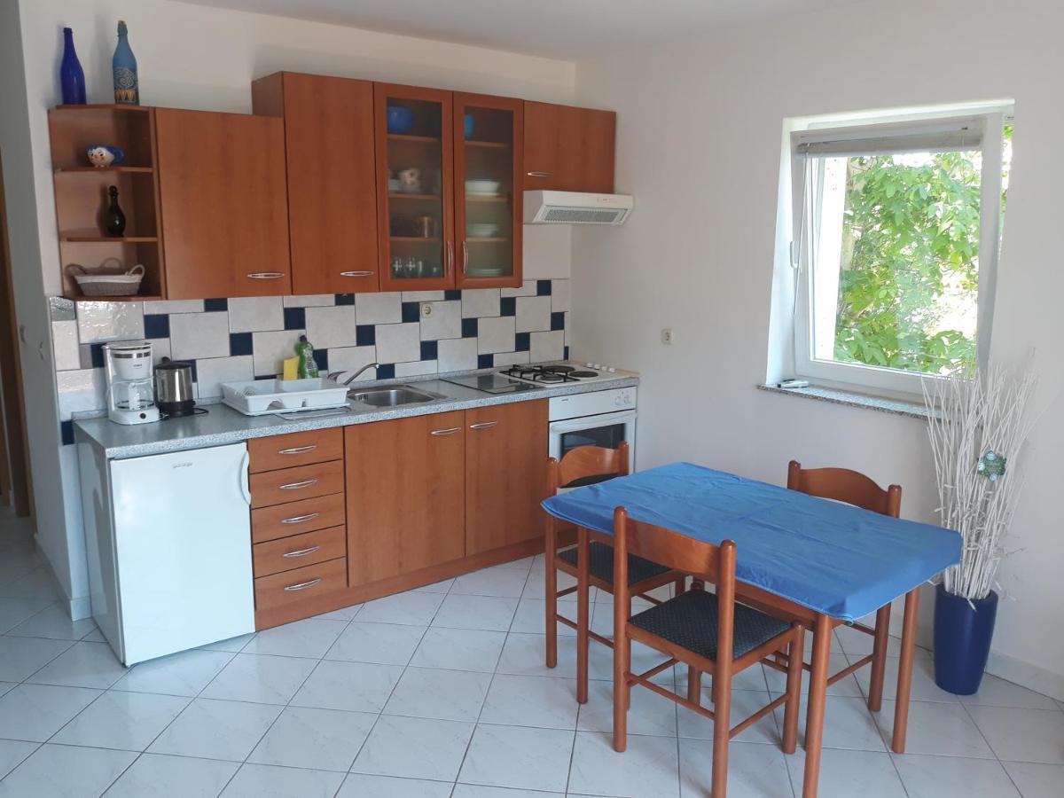 Apartments Denis Baška Zewnętrze zdjęcie